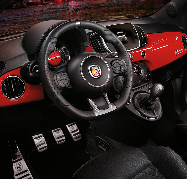 Abarth 595 Sali A Bordo E Parti Abarth